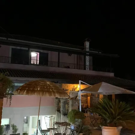 Bed & Breakfast Bed&Rooms La Gatta Vatolla